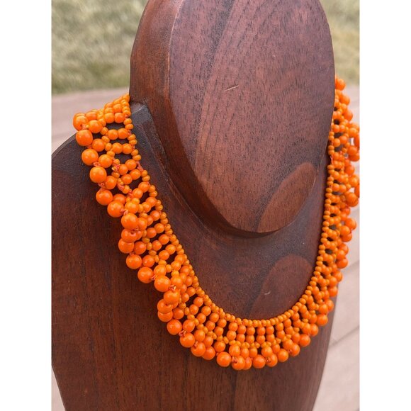 Vintage 1940's Handmade Bright Orange Beaded Collar Necklace Woven Various Size - Picture 2 of 6